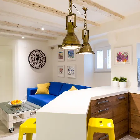Petra Apartment