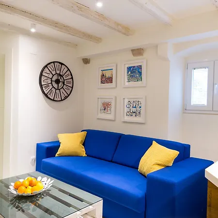 Apartment Petra